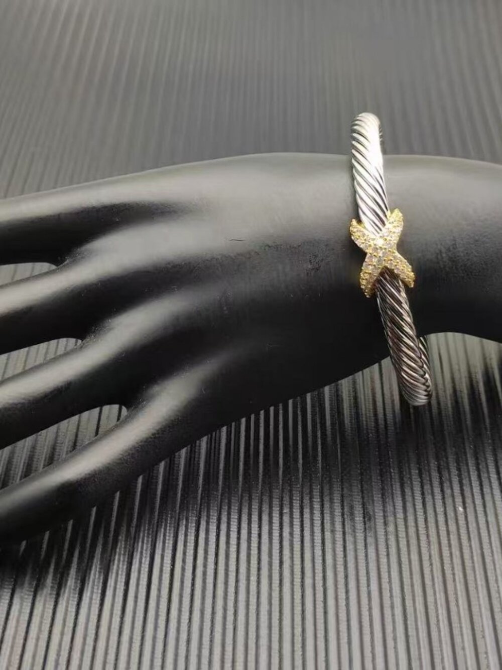 David Yurman Silver Twisted Bracelet - Picture 5 of 5
